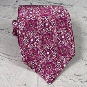 Silvio Fiorello Pink Floral Print 100% Silk Tie